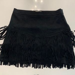 Altar’d State Women’s Black Fringe Faux Suede Cowgirl Stretch Skirt/ Adult large
